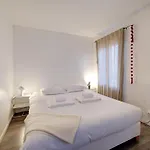 Cosy - Hyper Centre - Proche Commerces Apartment *