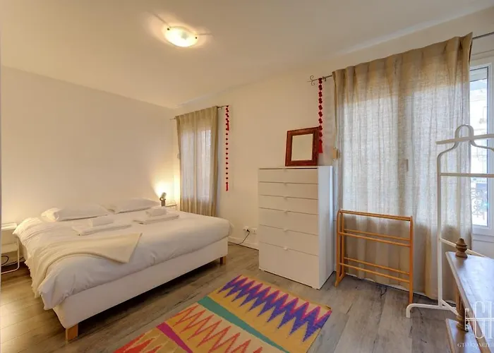 Cosy - Hyper Centre - Proche Commerces *