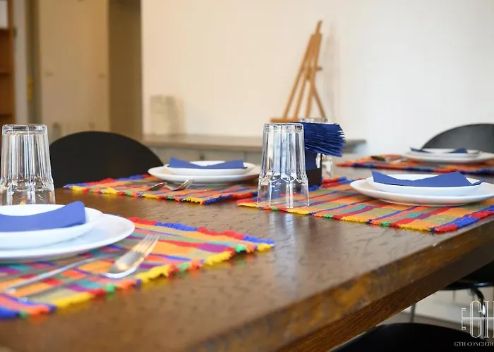 Cosy - Hyper Centre - Proche Commerces Apartmán *